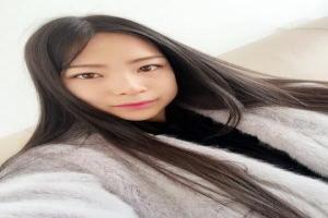 杨超越是不是有人捧她